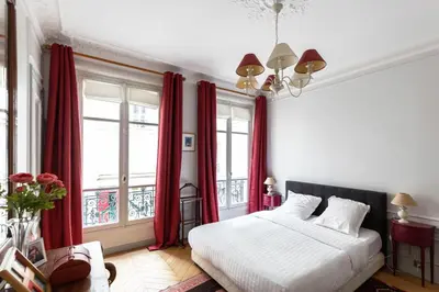 Un ou plusieurs lits dans un hébergement de l'établissement Veeve - Classical Features in the 9th