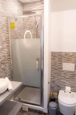 Salle de bains dans l'établissement Rent a Room - Cosy 1BDR