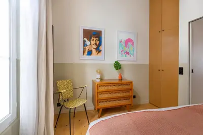 Un ou plusieurs lits dans un hébergement de l'établissement Boutik Boheme Le Loft Batignolles