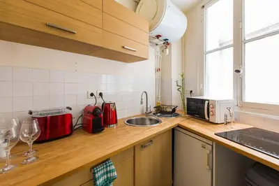 Cuisine ou kitchenette dans l'établissement Studio I love Montmartre