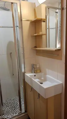 Salle de bains dans l'établissement Studio Saint-Placide