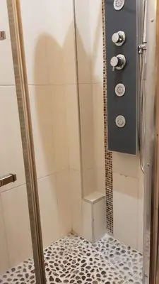 Salle de bains dans l'établissement Studio Saint-Placide