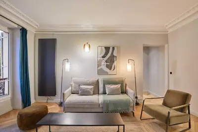 Plan de l'établissement Magnificent apartment - 3BR- 8P - Batignolles