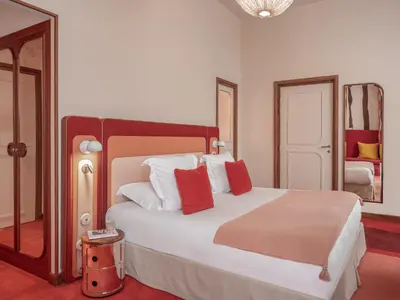Un ou plusieurs lits dans un hébergement de l'établissement Hôtel Saint-André des Arts