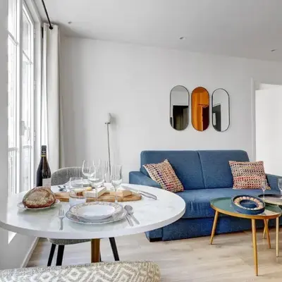 156 Suite Marlene - Superbe Appartement à Paris.