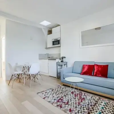 Notre-Dame de Paris Flat by GuestReady