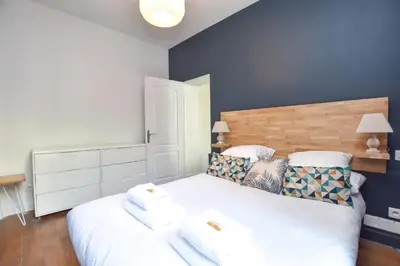 Un ou plusieurs lits dans un hébergement de l'établissement Cosy apartment - 1BR-4P - Place de la Bastille