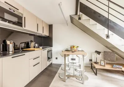 Cuisine ou kitchenette dans l'établissement B3 Loft Duplex 175Blo-Paris Convention
