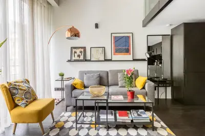Coin salon dans l'établissement B5 Loft Duplex 175Blo-Paris Convention