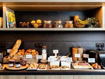 Nourriture dans l'hôtel ou à proximité
