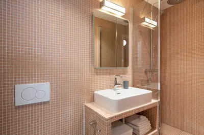 Salle de bains dans l'établissement NEW - Villa Urbaine au Coeur de Paris - 6 pers