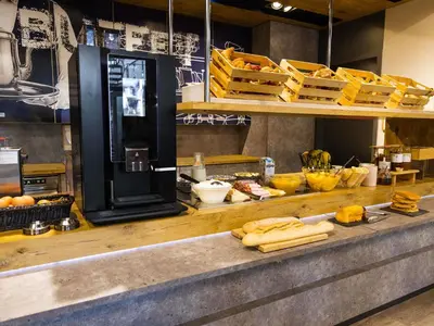 Nourriture dans l'hôtel ou à proximité