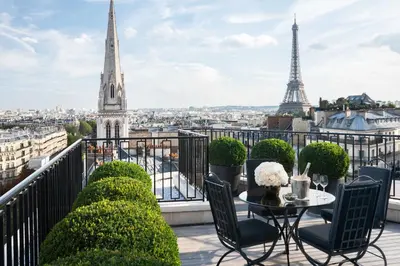 Balcon ou terrasse dans l'établissement Four Seasons Hotel George V Paris