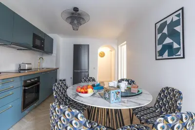 Cuisine ou kitchenette dans l'établissement Sweett- Lescot II