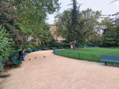Tennis ou squash au sein de l'appartement ou à proximité