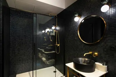 Salle de bains dans l'établissement LE MARAIS PRESTIGE Luxueux - Cosy - Wifi