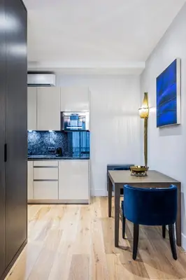 Cuisine ou kitchenette dans l'établissement Luxury Apartment Paris Louvre II