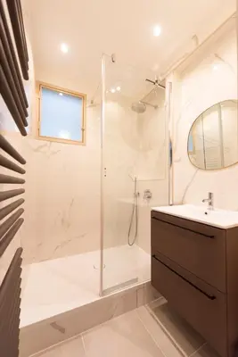 Salle de bains dans l'établissement Parador
