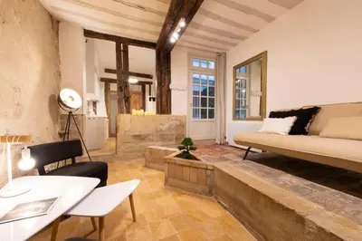 Coin salon dans l'établissement Pierre à Feu