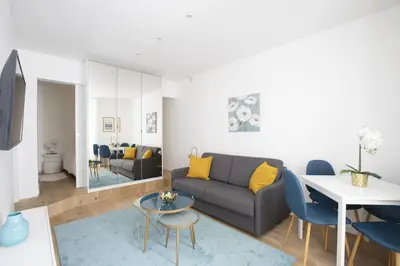 Coin salon dans l'établissement Stylist and cosy appartement in Montparnasse