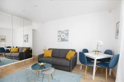 Coin salon dans l'établissement Stylist and cosy appartement in Montparnasse