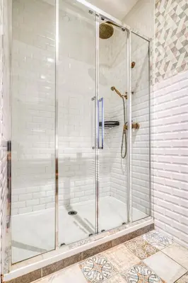 Salle de bains dans l'établissement Luxury Suite Paris Republique