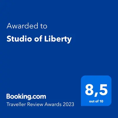 Certificat, récompense, panneau ou autre document affiché dans l'établissement Studio of Liberty