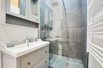 Salle de bains dans l'établissement Luxury home in heart of PARIS!Opera/Eurostar 6pers