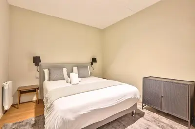 Un ou plusieurs lits dans un hébergement de l'établissement 119 - Urban Spacious Apartment Sebastopol