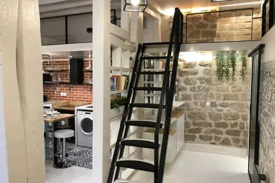 Plan de l'établissement Loft Nazareth Quartier du Marais