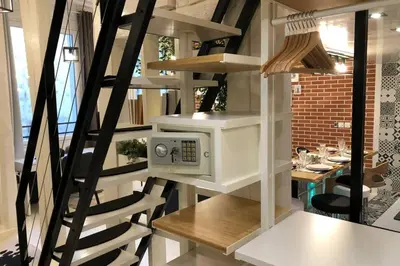 Cuisine ou kitchenette dans l'établissement Loft Nazareth Quartier du Marais