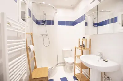 Salle de bains dans l'établissement GuestReady - Charmant studio à 5 mins du Panthéon