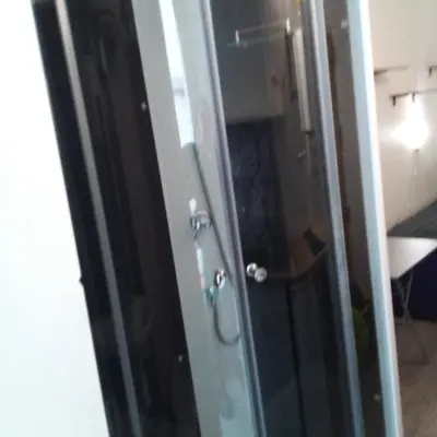 Salle de bains dans l'établissement Studio Centre de Paris en face de la Seine