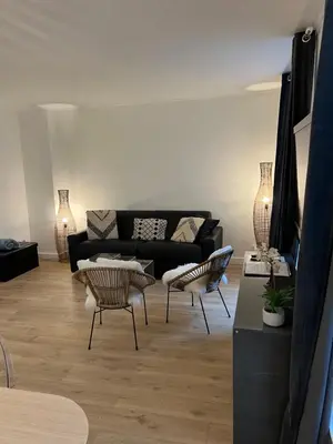 Coin salon dans l'établissement NOTRE DAME - STYLISH APARTMENT
