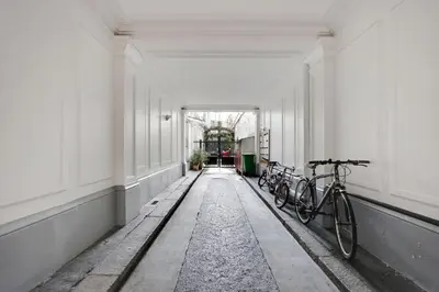 Vélo sur le terrain de l'établissement A Sweet Studio in Montparnasse - Boulevard du Montparnasse ou dans les environs
