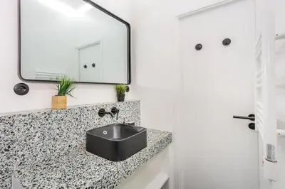 Salle de bains dans l'établissement SLEEPOO - Cocooning 6