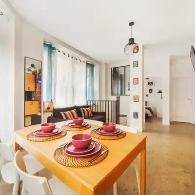 Large Flat Very Close to Montmartre
