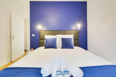 Un ou plusieurs lits dans un hébergement de l'établissement Luxueux Duplex 6 - 8pers - Full Equipped - République