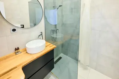 Salle de bains dans l'établissement Champs Elysées!Montaigne, New Luxurious 6pers flat