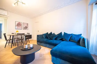 Coin salon dans l'établissement Luxury apartments in Paris Center