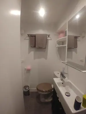 Salle de bains dans l'établissement BESTInPARIS