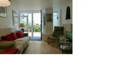 Télévision ou salle de divertissement dans l'établissement Studio Fabert