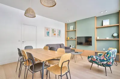 Coin salon dans l'établissement GuestReady - Modern flat near Latin Quarter!
