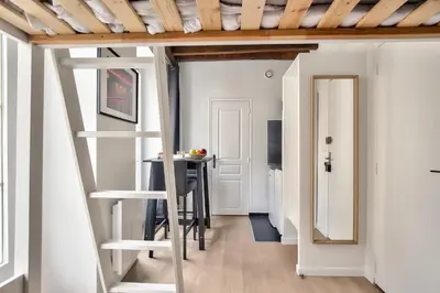 Plan de l'établissement Lovely Mezzanine Studio in the Heart of Paris 3M
