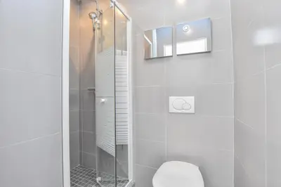 Salle de bains dans l'établissement Superb apartment - 6P- Center of Paris