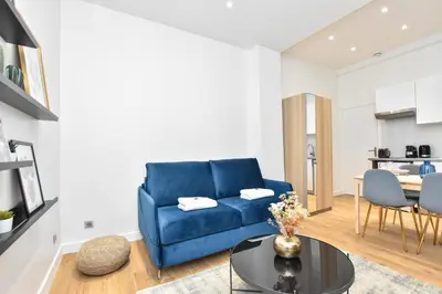 Cuisine ou kitchenette dans l'établissement Welcoming apartment - 1BR-4P -Grands Boulevards