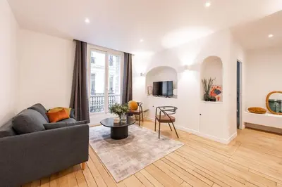 Télévision ou salle de divertissement dans l'établissement Central and renovated Parisian apartment, 6-7 guests