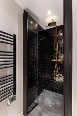 Salle de bains dans l'établissement Cozy Apartment -2BR-6P- Cathédrale de Notre-Dame