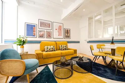 Coin salon dans l'établissement MBM - Marais