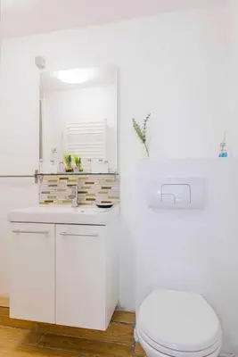 Salle de bains dans l'établissement Cosy studio for 2 people - Jardin du Luxembourg